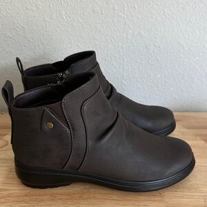 Easy Street Ariadne by Easy Street Women's Comfort Booties new brown matte